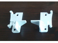 DON Кронштейн крепления шторки (правый)